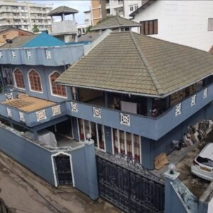 Spacious 3-Unit House for Sale in Bambalapitiya