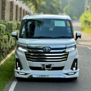 TOYOTA ROOMY G-T TURBO 2023